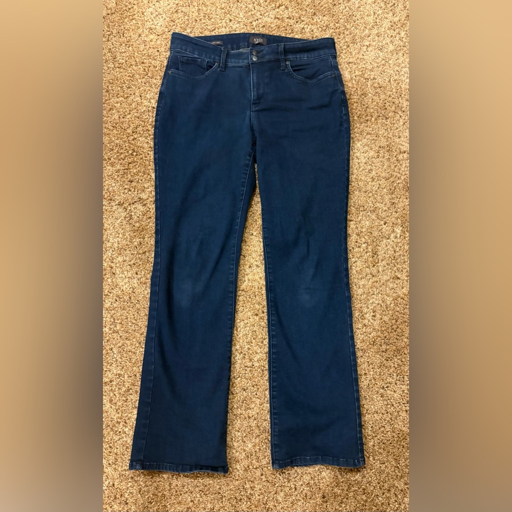 Women’s Jeans size 10P NYDJ Marilyn Straight Lift& Tuck technology